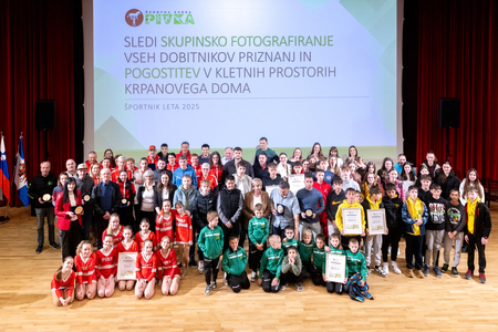 skupinska fotografija