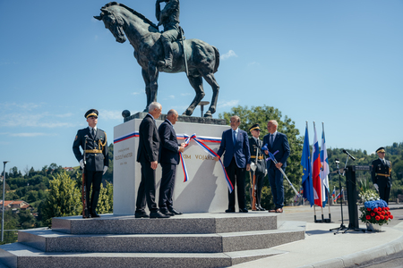 odprtje kipa generalu in pesniku Rudolfu Maistru