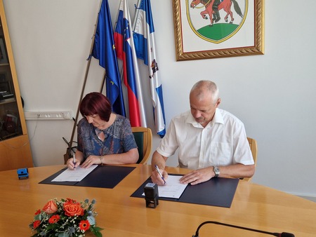 podpis pogodbe