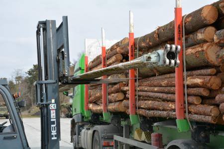 Razkladanje kraka elise v Parku vojaške zgodovine (arhiv Parka vojaške zgodovine)