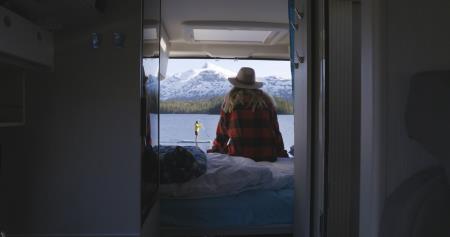 tourne-norway-v-lake-01