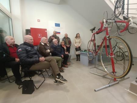 slovesnost ob predaji