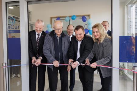 250321-otvoritev-senecura-foto-blaz-lencek-59