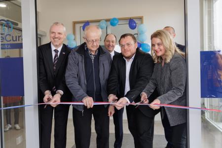 250321-otvoritev-senecura-foto-blaz-lencek-60