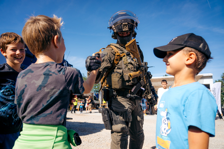 PVZ-Zgodovikend-2025__7RV9946_BeGR8-Media_Vnaprej