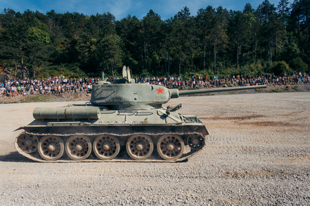 PVZ-Zgodovikend-2025__A677606_BeGR8-Media_Vnaprej