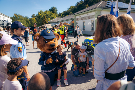 PVZ-Zgodovikend-2025__7RV9914_BeGR8-Media_Vnaprej