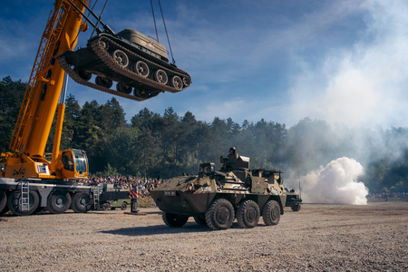 PVZ-Zgodovikend-2025__7RV1435_BeGR8-Media_Vnaprej