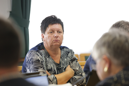 251002-obcinska-seja-pivka-05