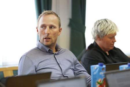 251002-obcinska-seja-pivka-12