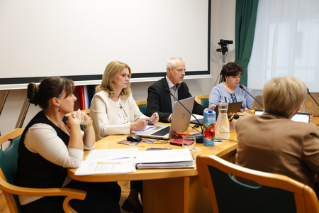 251113-20-obcinska-seja-pivka-02