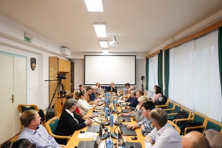 251113-20-obcinska-seja-pivka-05