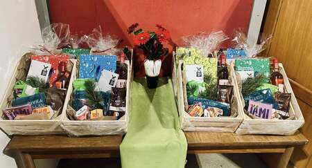 594157084_2318434998579730_5055306036310084510_n