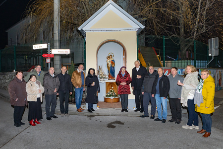 blag_kapel_Pivka_dec_2025-10