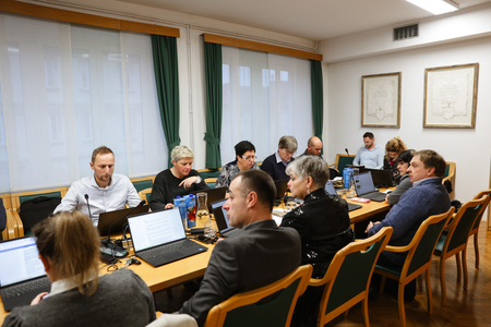 251218-21-obcinska-seja-pivka-03