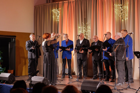251227-silvestrski-poljub-smihelske-doline-foto-blaz-lencek-029