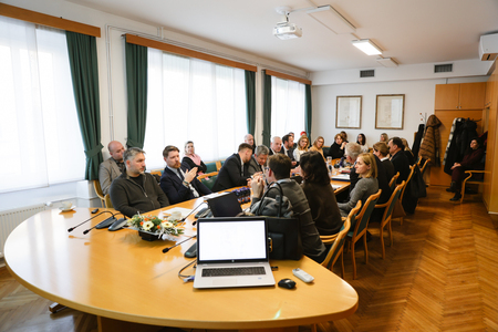 260108-obisk-vlade-obcina-pivka-58