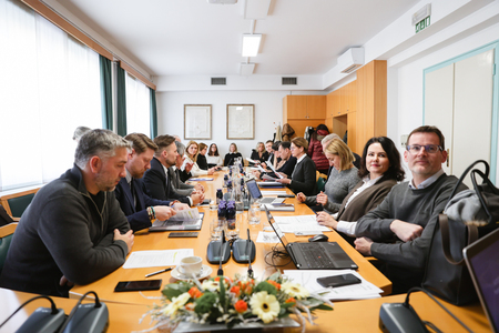 260108-obisk-vlade-obcina-pivka-18