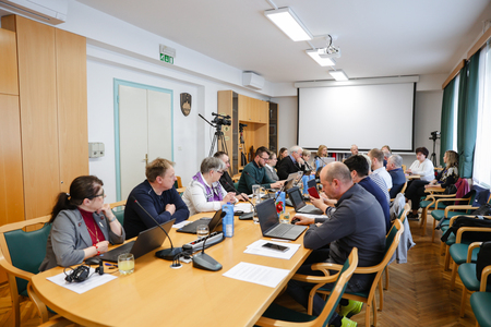 260409-23-obcinska-seja-pivka-foto-blaz-lencek-04