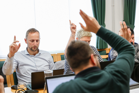 260409-23-obcinska-seja-pivka-foto-blaz-lencek-31